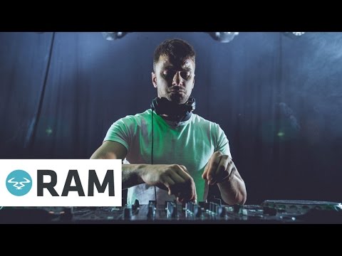 Frankee - Downtown Feat. Simon Franks