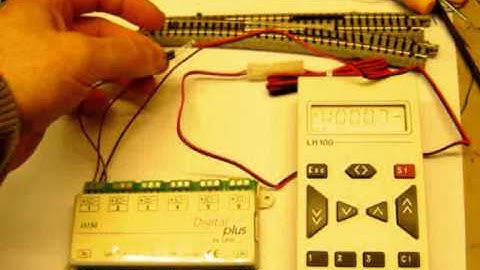 Lenz LS150 with Kato DC Point motor.wmv