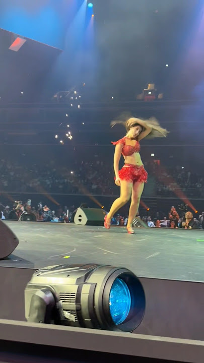 Is Nora Fatehi the Best Dancer in Bollywood? #shortvideo #norafatehi