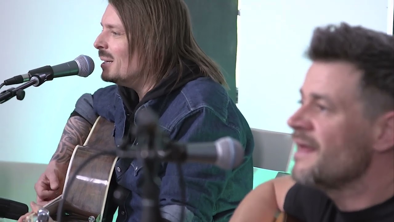 YouTube에서 The Law Collective - Deepest Well ACOUSTIC (feat. Justin Law, Anabeth Morgan, Claas P. Jambor) 보기