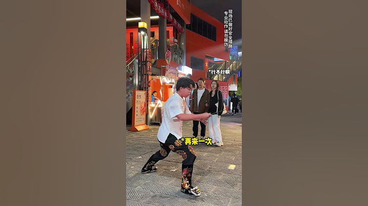 A Young Man Born In The 2000s Performed On The Street And Got Into A Steel Ring#acrobatics