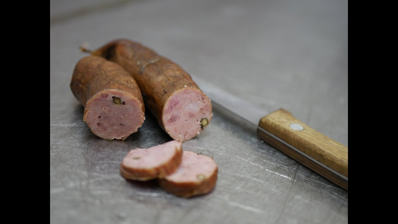 Výroba uzených domácích zvěřinových klobás se zeleným pepřem | uzenina ze zvěřiny 2/3