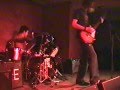 Capture de la vidéo Kevin Parker/Dee Dee Dums Live (Pre-Tame Impala)