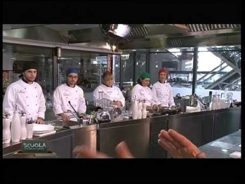 La Scuola - Cucina di classe 1 - Tagliolini fritti e risottati con ... La Scuola - Cucina di classe 1 - Tagliolini fritti e risottati con ...