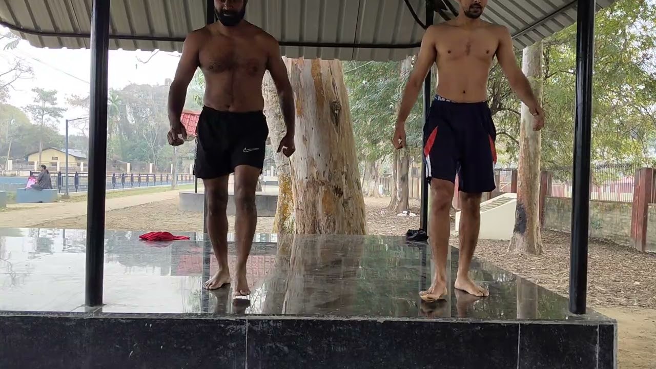 Bodyweight workout Burpees with a twist 💪