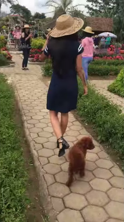 Adelia ghisel with her dog
