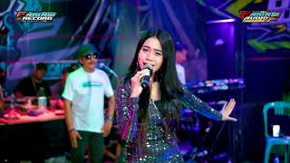 LAMUNAN - SALMA NOVITA DK MUSIK LIVE NGELOKULON DEMAK || HBH PEMUDA R2 GAOK TEAM