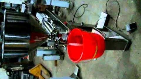 SOLPACK.US - SINGLE NOZZLE LIQUID FILLING MACHINE