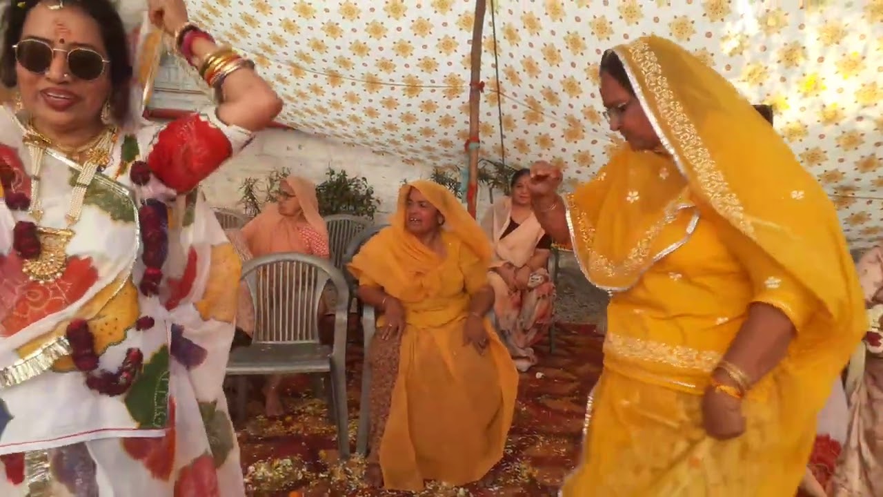 यह मस्त महीना फागुन का #bhajan #faagun #bhajan #Holi special #song  #dance  #hindudeity 