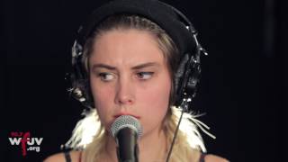 Wolf Alice - &quot;Bros&quot; (Live at WFUV)