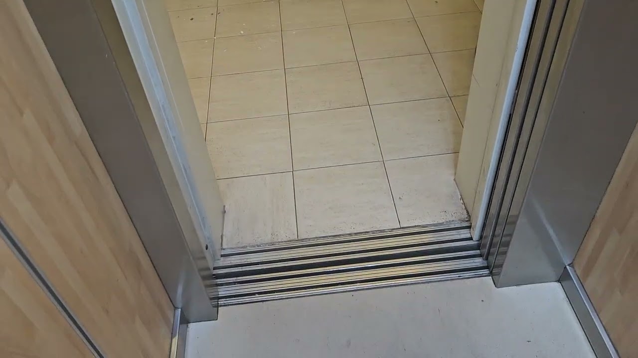 an isralift @ an apartment building on kitroni street, Petah Tikva, IL