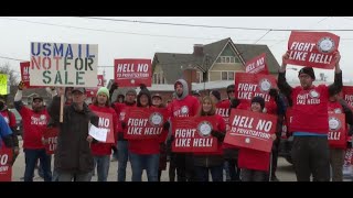 Postal Carriers rally to defend USPS from privatization
