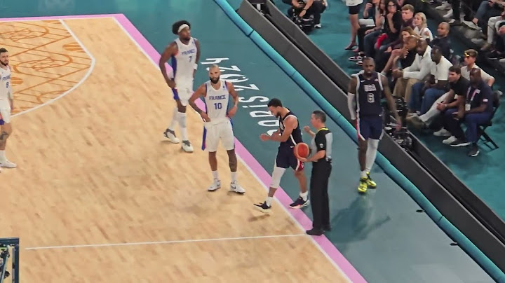 Steph Curry secures the gold medal for Team USA
