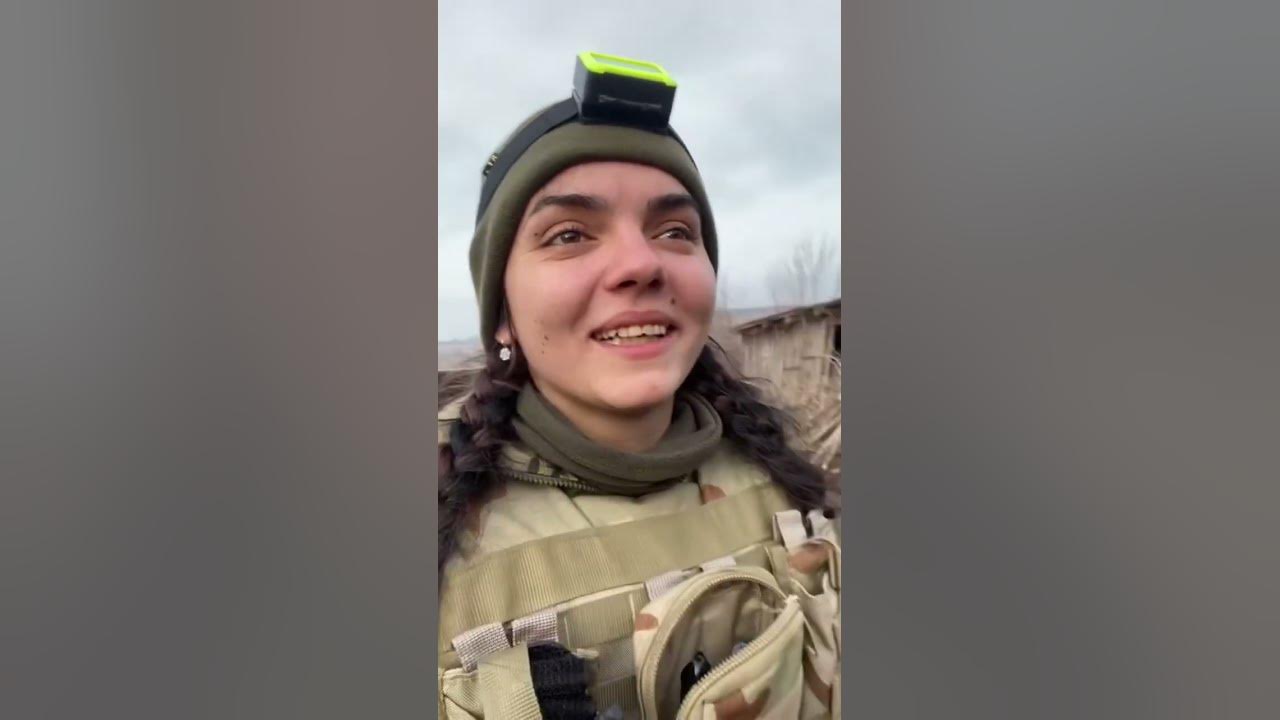 Наші дівчата військові #військовідівчата #бахмут - YouTube