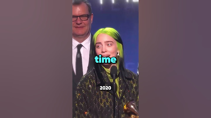 Billie Eilish Cries At Grammys 😭