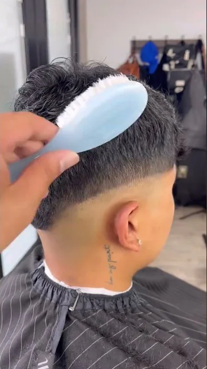 PERFECT SKIN FADE STEP BY STEP BARBER TUTORIAL