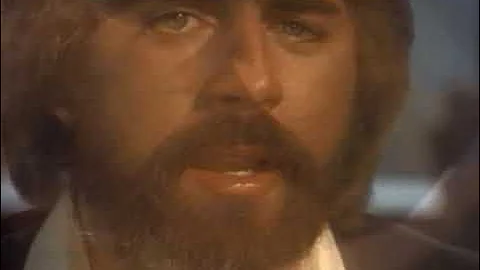 Michael McDonald - I Keep Forgettin' (Every Time Y...