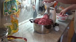 видео Корпуса для мясорубок