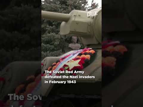 Russia Unveils Stalin