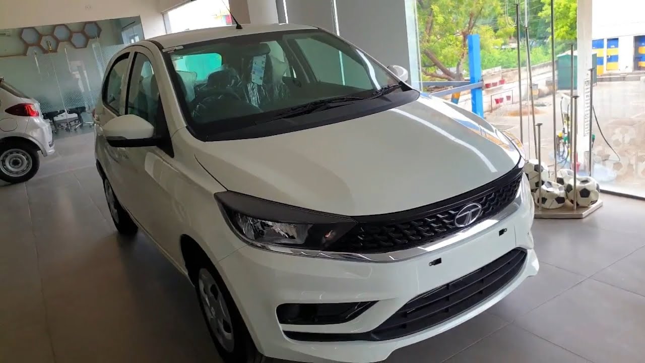 2020 TATA TIAGO XT BS6 5.32* LAKHS - FULL REVIEW | SAFEST HATCH | PEARL SCENT WHITE