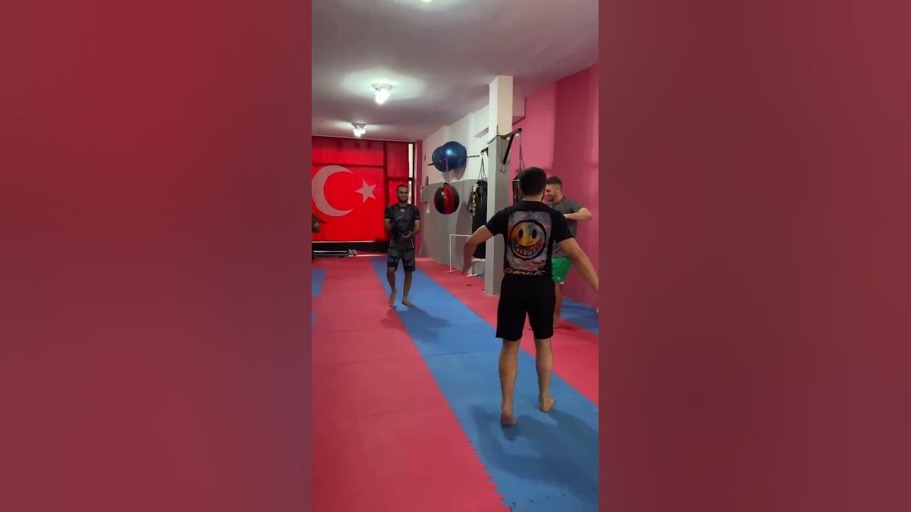 Виктория Жданова кикбокс