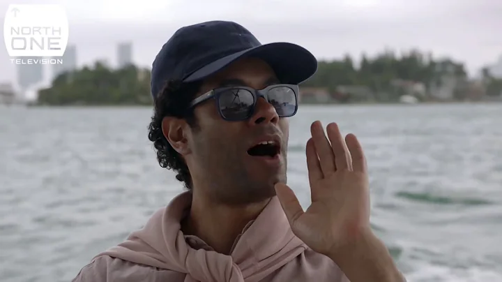 Rhod Gilbert & Richard Ayoade's Speedboat tour wit...
