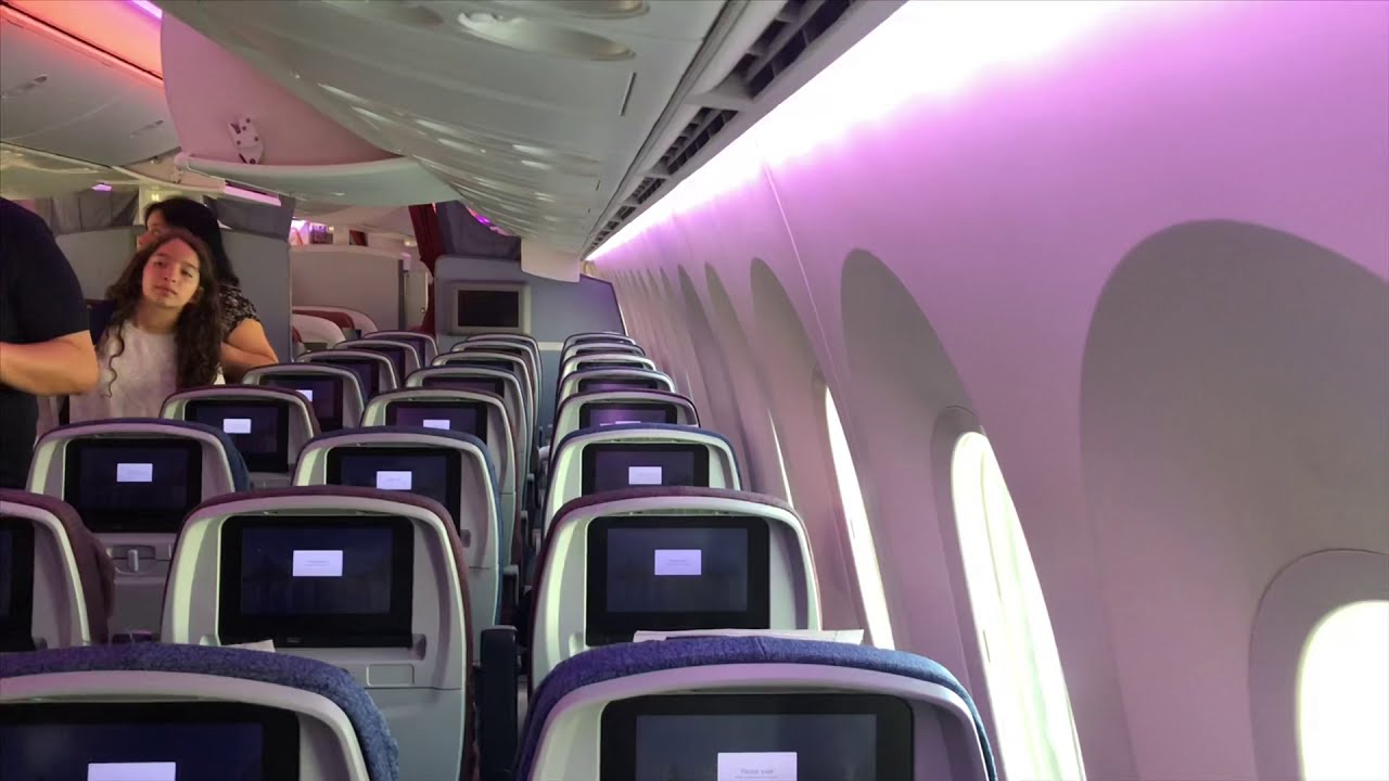 Avión Latam Boeing 787 -8 Exterior e Interior Espacio entre asientos