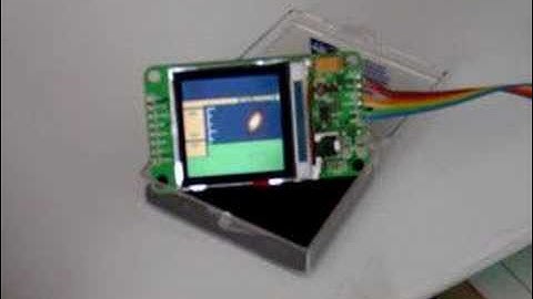 AVR controls Nokia 6100 LCD