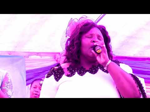 EWE LOWO (LIVE)