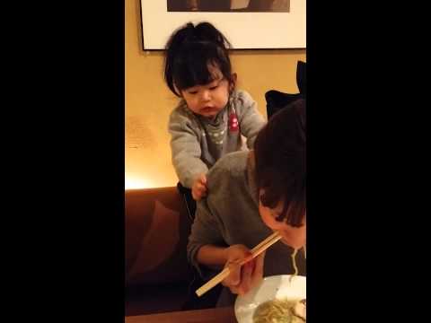 1歳　天才ここねちゃん　　北海道ラーメン