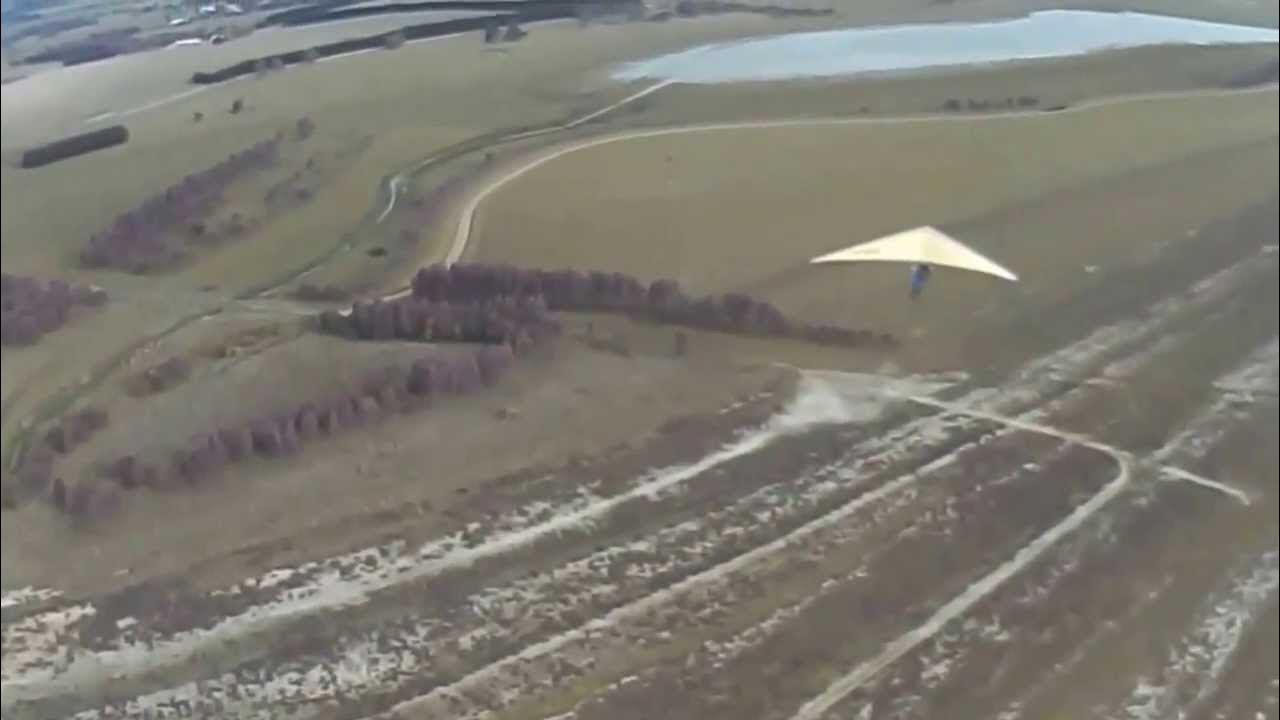Hang Glider Vs Paramotor YouTube