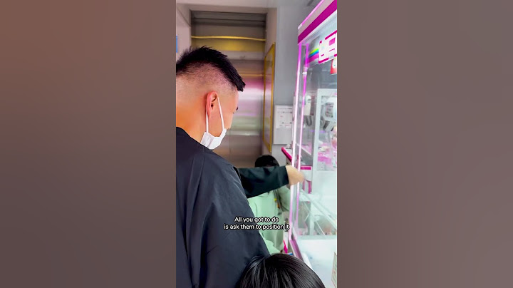 EPIC Claw Machine HACK you NEED to try!