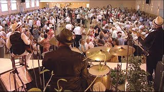 Gentleman cambrioleur par Etienne Denormandie et son Orchestre