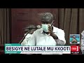 Omulamuzi alagidde Dr Kizza Besigye ne munne Obeid Lutale, balondeko ku Bannamateeka ba gavumenti.