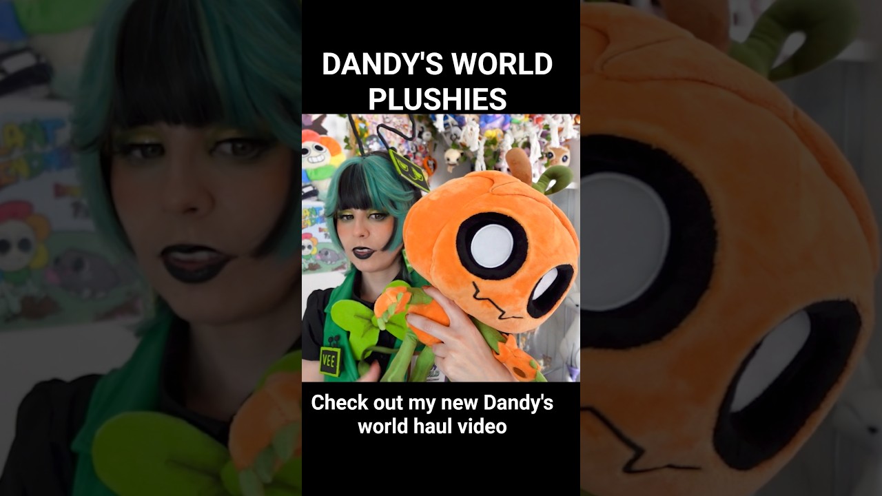 Gourdy plush! #dandysworld #roblox #cosplay #pebble #VEE #comiccon #gourdy