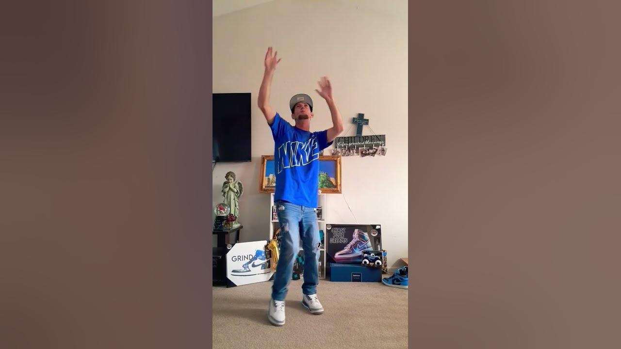Dusty Bibles #trending #shorts #josiahqueen #lipsinc #jesuslovesyou #fyp #newmusic Dusty Bibles #trending #shorts #josiahqueen #lipsinc #jesuslovesyou #fyp #newmusic