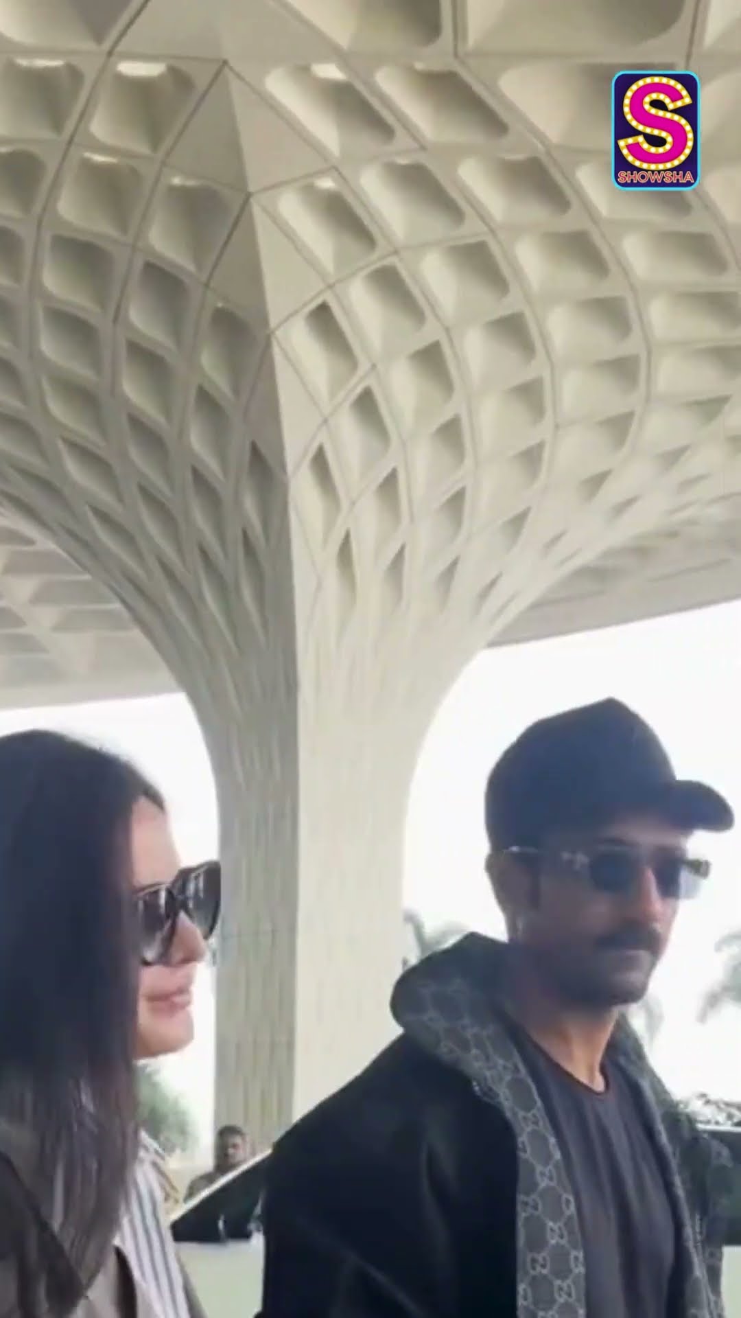 Stunning Duo : Katrina Kaif And Vicky Kaushal Turn Heads With Their Effortless Charm | N18S