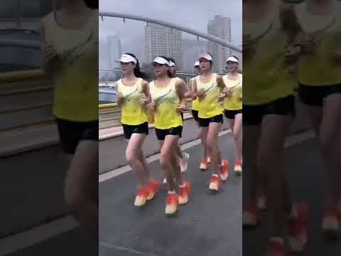 Синхронность в 3 частях. Единый шаг (часть 1)