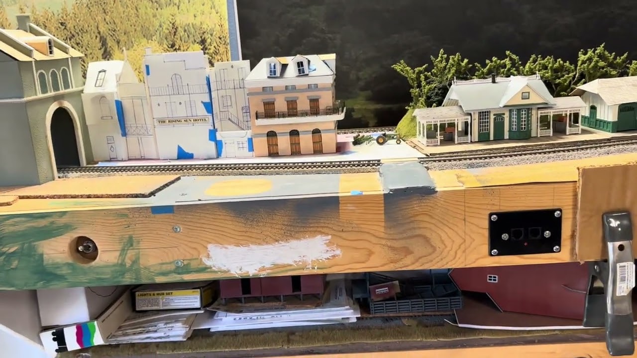 Making room for your model railroad. Layout tour and full view. 