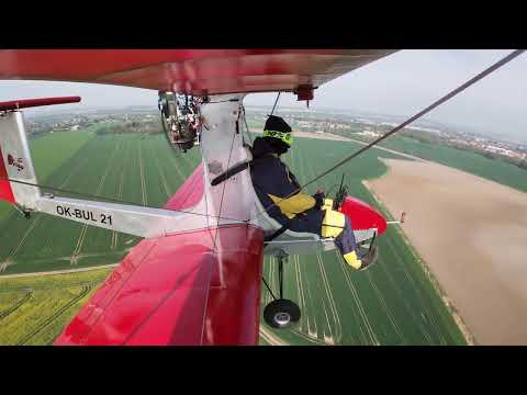 Dingo-Ultraleichtflugzeug. Doppeldecker,  120 kg klasse.