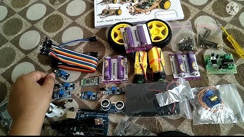 How I made an edge avoiding robot using sparkle box robotics kit part 4