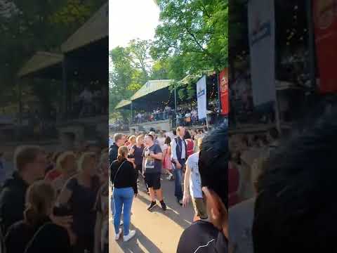 Video: Erlangeno alaus festivalis: Bergkirchweih