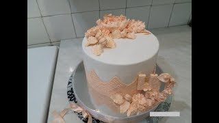 Оформление торта мастичными цветами и кружевами!!!