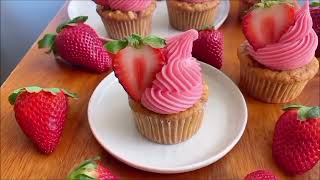 The BEST Vegan Strawberry Cupcakes + Vegan Strawberry Buttercream Frosting!