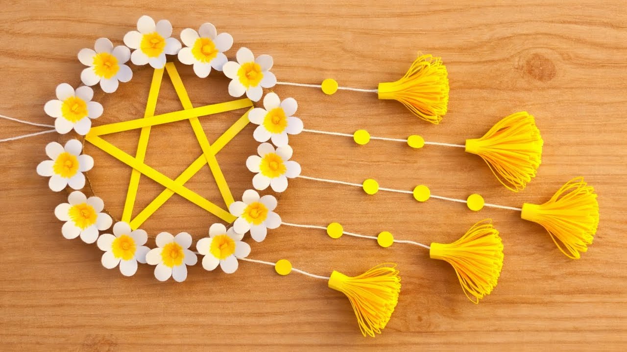 Простые и быстрые идеи для украшения стен из бумаги / Декор стен в виде сердечек и цветов / Повто...