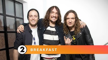 The Darkness - Immigrant Song (Led Zeppelin cover) Radio 2 Breakfast