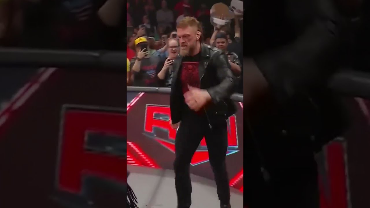 Beth Phoenix Hits Mami With Spear To Save Edge 
