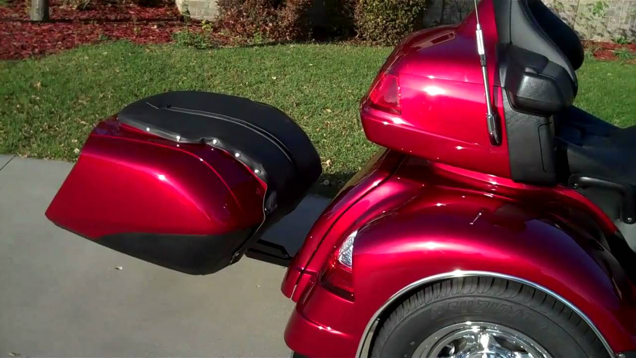 2012 Honda Goldwing Saddle Bag Tag A Long YouTube