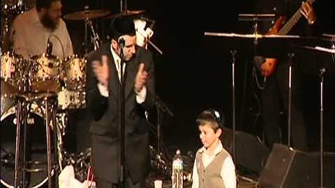 Thumbnail of אמר - שוואקי בפריז |  Omar - Shwekey Paris