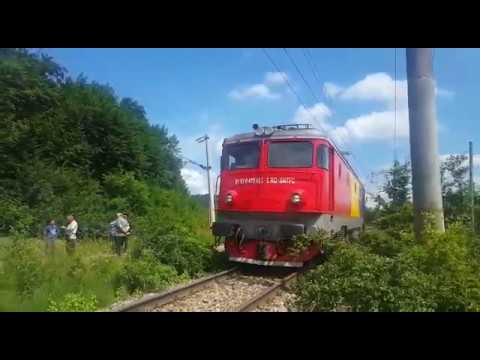 Un tren și o autobasculantă au intrat în coliziune între stațiile CF Păltinoasa și Gura Humorului